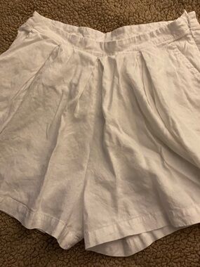 Seed Heritage White Linen Shorts! Size 10!